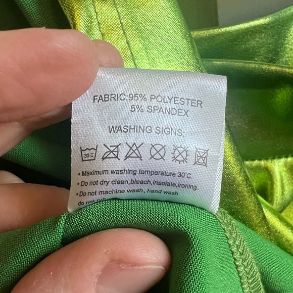 Metallic Green Flare Pleated Mini Skater Skirt. Size Small - Picture 8 of 8